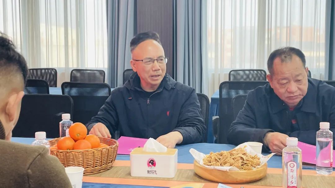 種下梧桐樹(shù)，引得鳳凰來(lái)