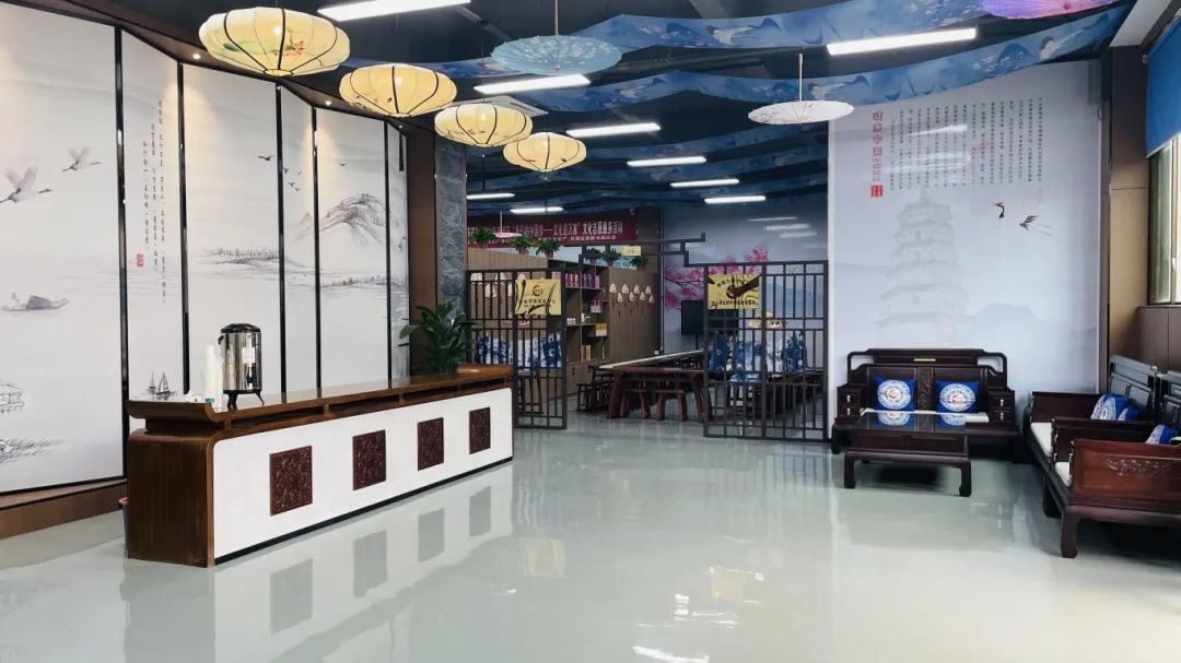 種下梧桐樹(shù)，引得鳳凰來(lái)