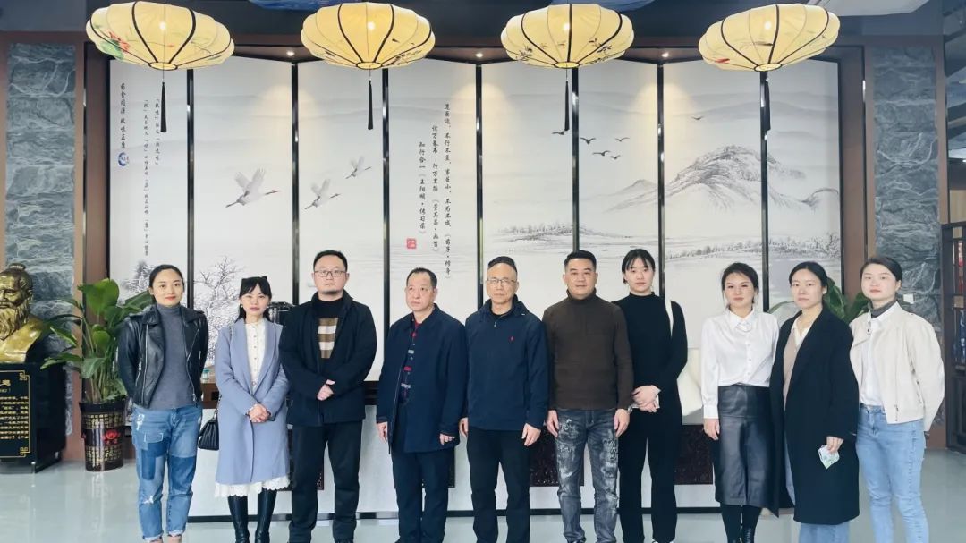 種下梧桐樹(shù)，引得鳳凰來(lái)