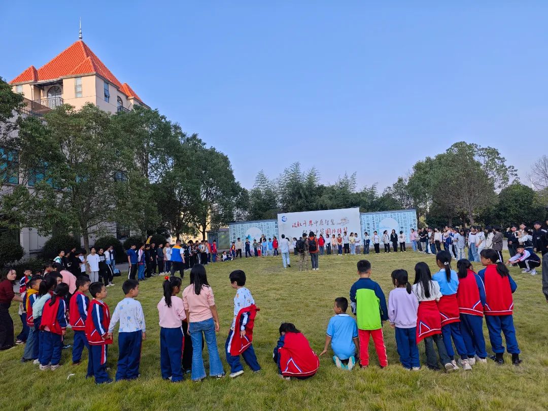 雙清區(qū)“愛(ài)心護(hù)航，助夢(mèng)成長(zhǎng)”